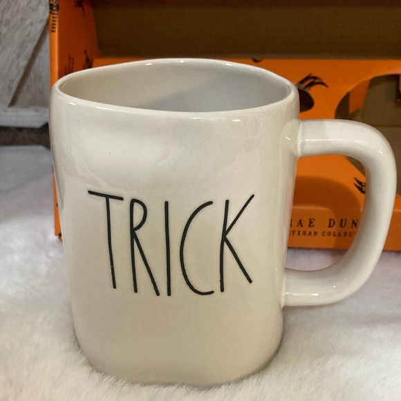 Rae Dunn Trick Treat Mug Set - Picture 2 of 4